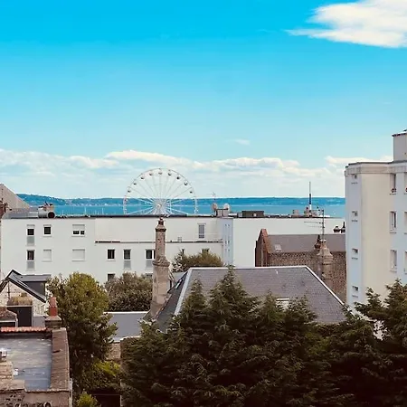 Le Petit Nid Perche Sous Les Toits, Vue Apartamento *